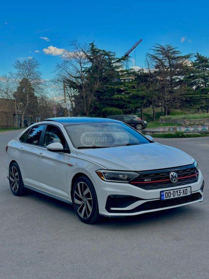 Volkswagen Jetta - фото 6