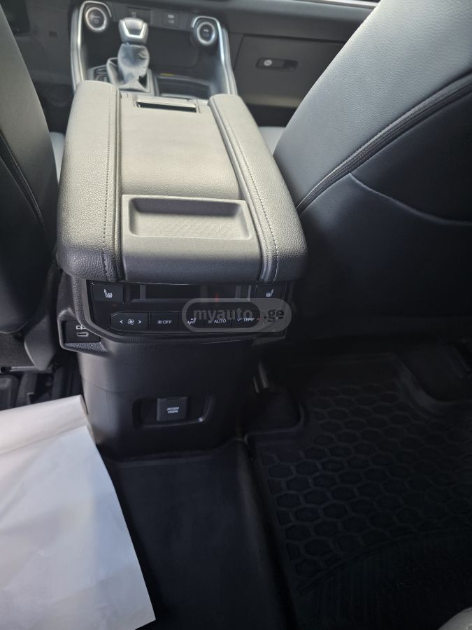 Toyota LIMITED — миниатюра 10