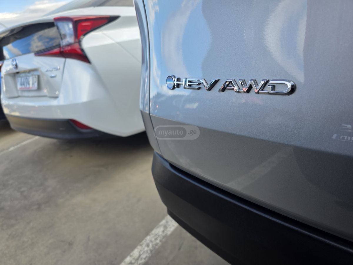 Toyota LIMITED — миниатюра 11