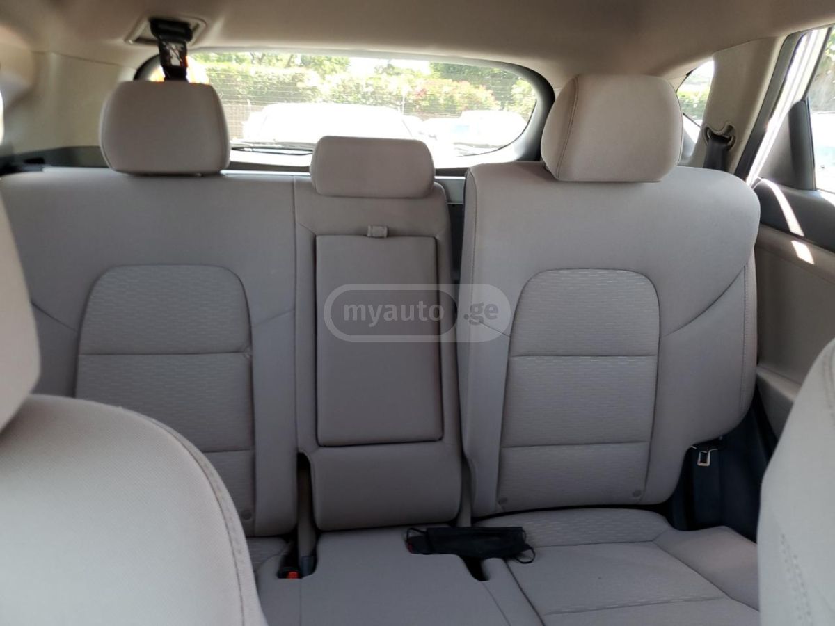 Hyundai Limited — миниатюра 11