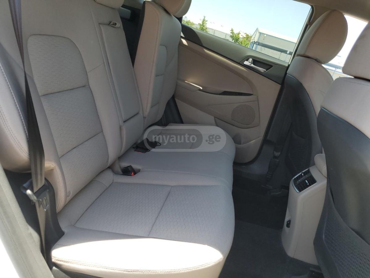 Hyundai Limited — миниатюра 4