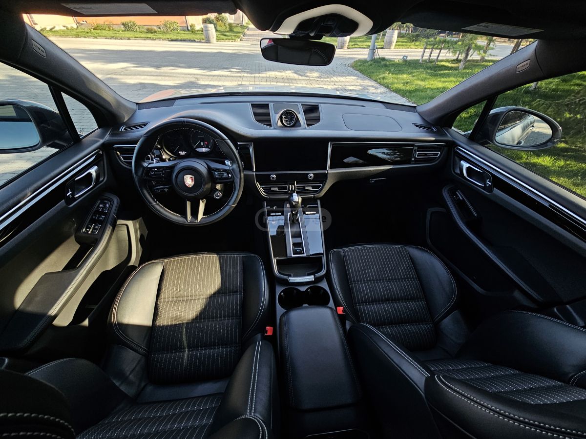 Porsche Macan - фото 12