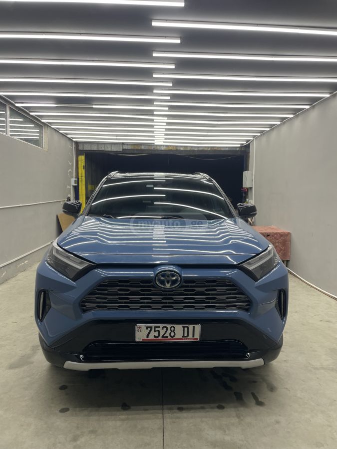 Toyota RAV 4 - фото 8
