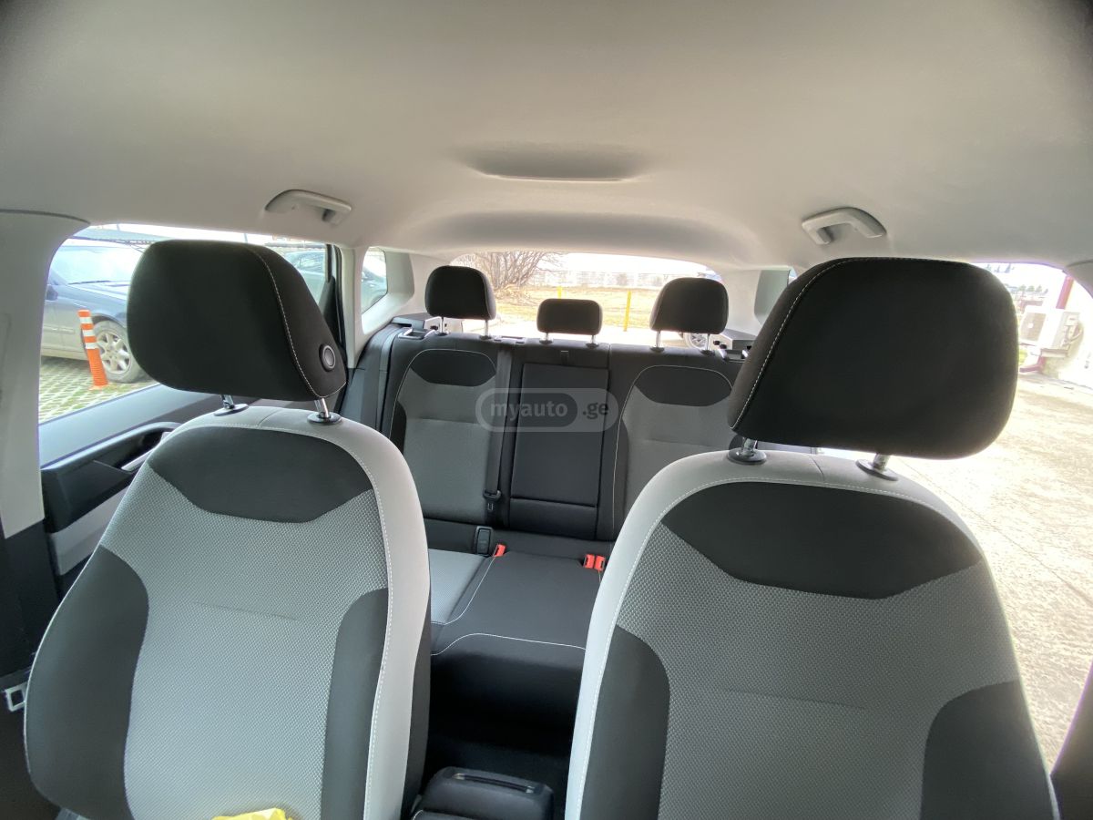 Volkswagen Taos - фото 12