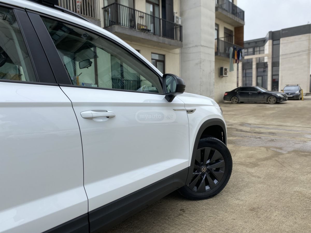 Volkswagen Taos - фото 6