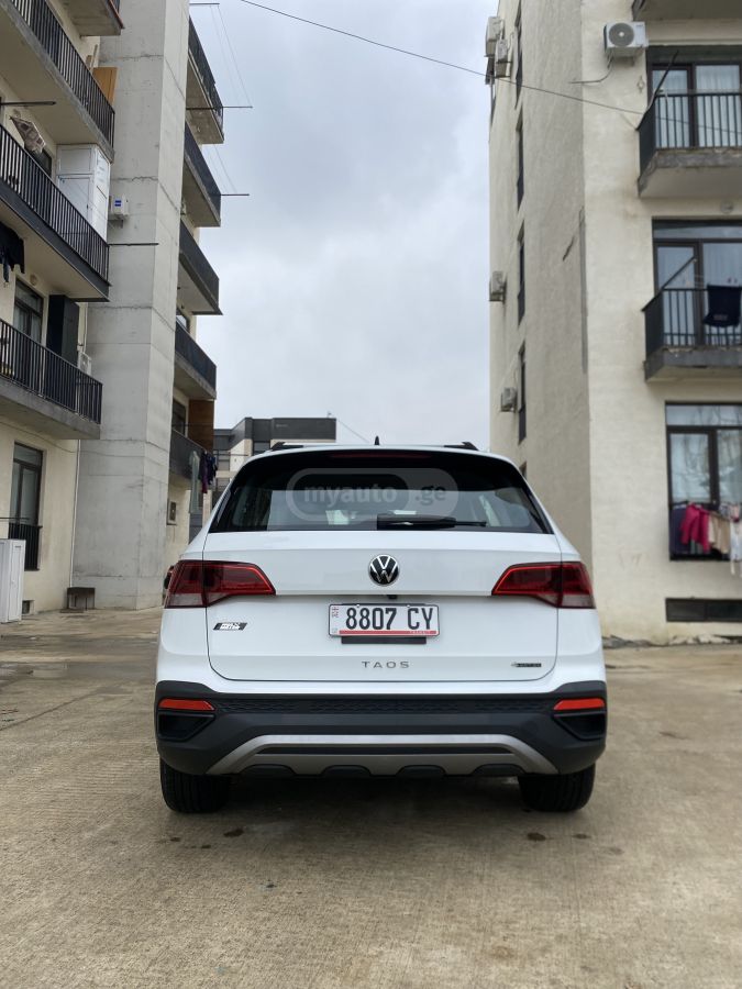 Volkswagen Taos - фото 8