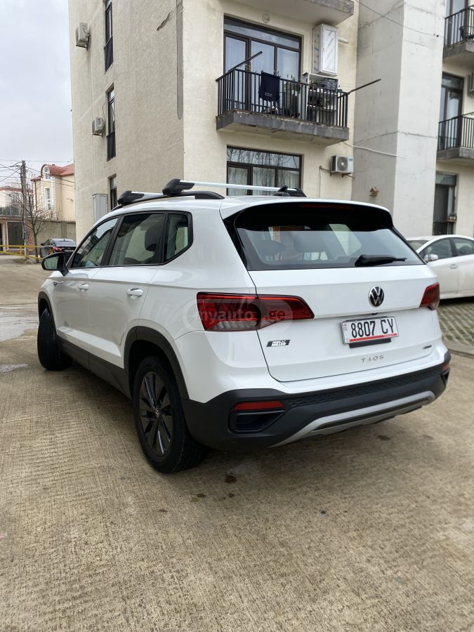 Volkswagen Taos - фото 9