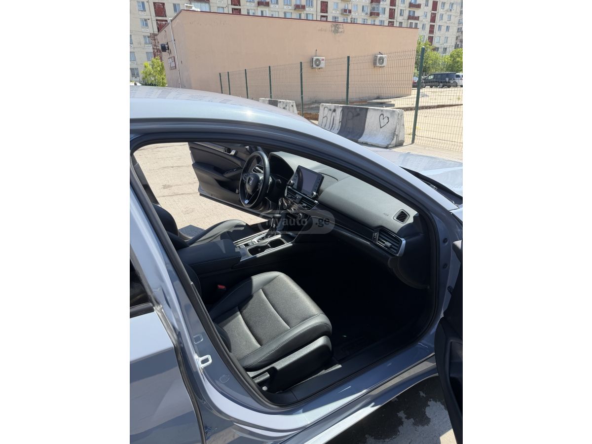 Honda Accord - фото 11