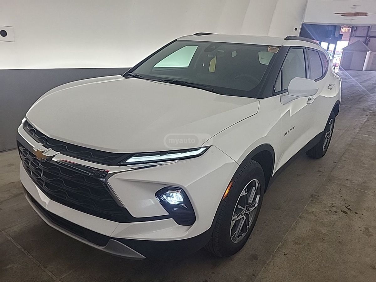 Chevrolet Blazer - фото 1