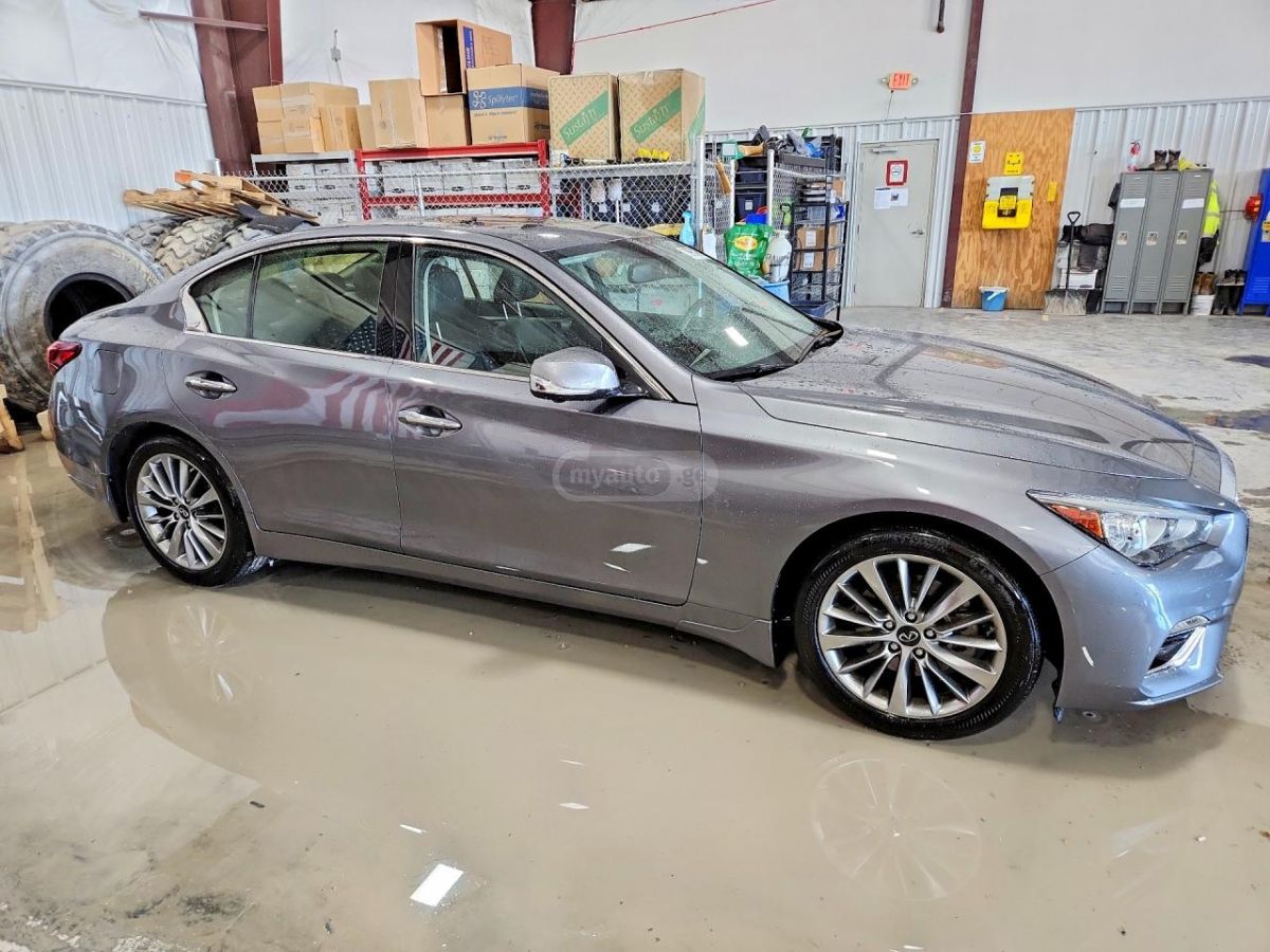 Infiniti Q 50 - фото 4