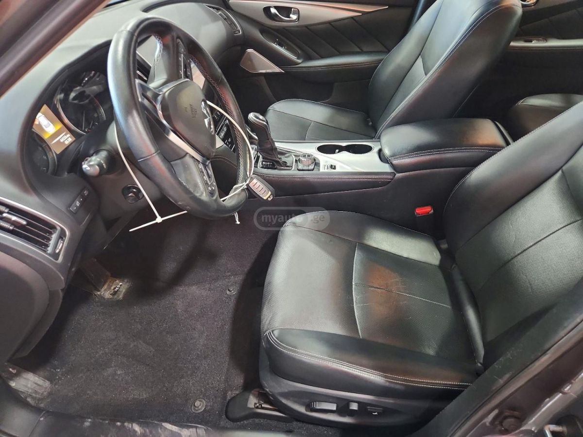 Infiniti Q 50 - фото 7