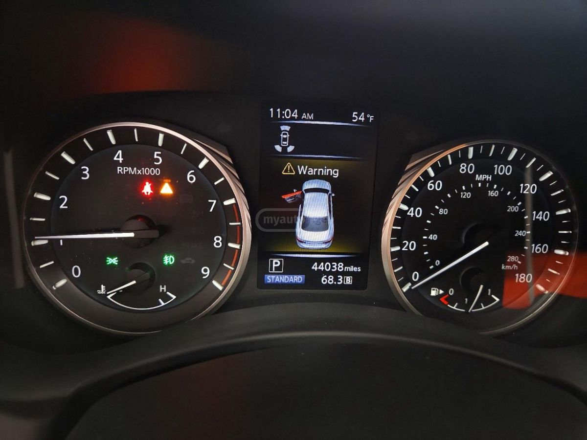 Infiniti Q 50 - фото 9