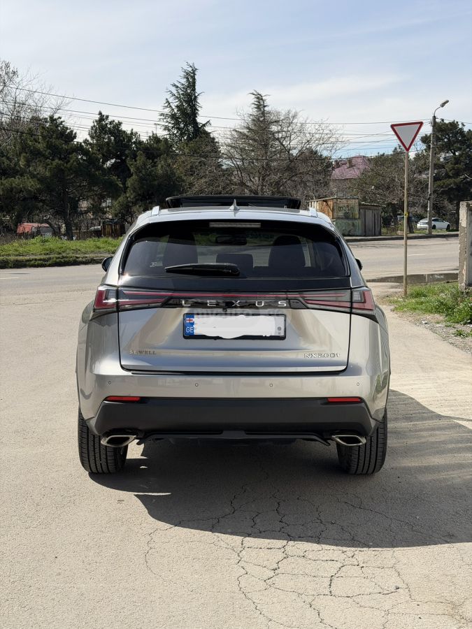 Lexus NX 200 - фото 4