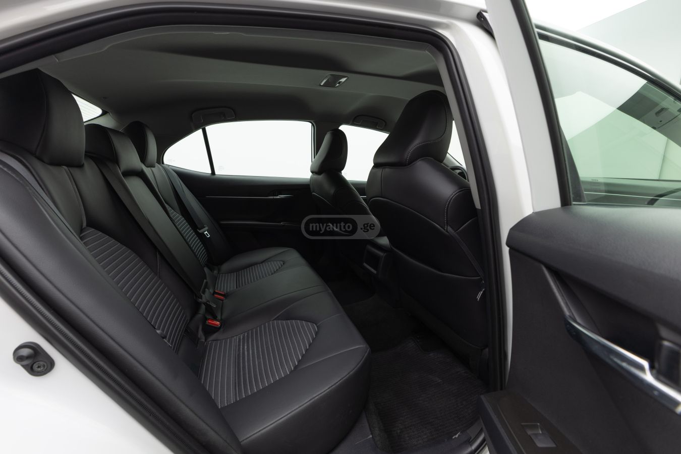 Toyota Toyota Camry — миниатюра 7