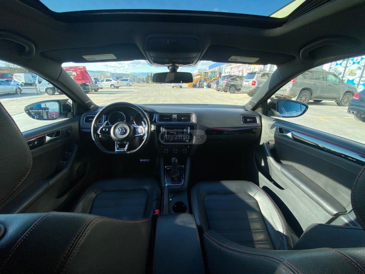 Volkswagen Jetta - фото 9