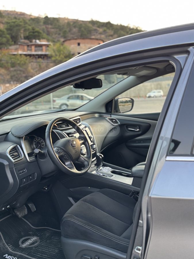 Nissan S 4dr All-Wheel Drive CVT — миниатюра 3