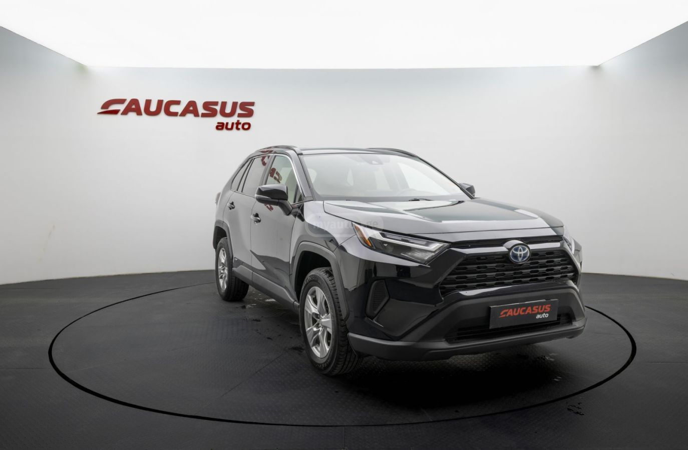 Toyota RAV 4 - фото 2