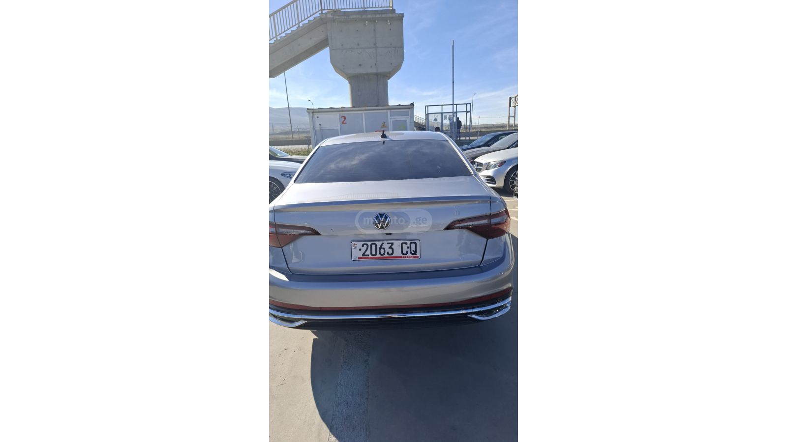 Volkswagen Jetta - фото 6