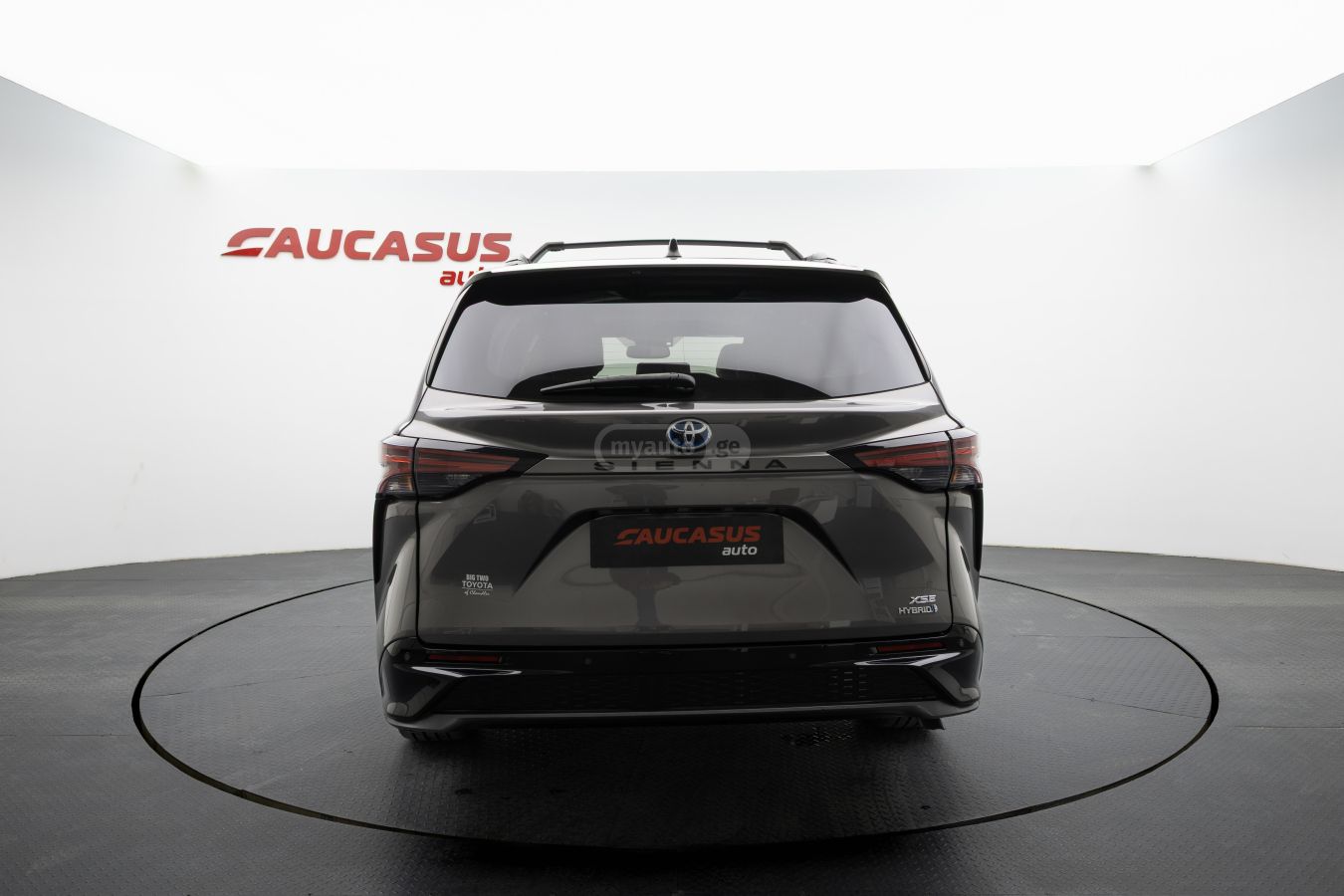 Toyota Toyota Sienna — миниатюра 5