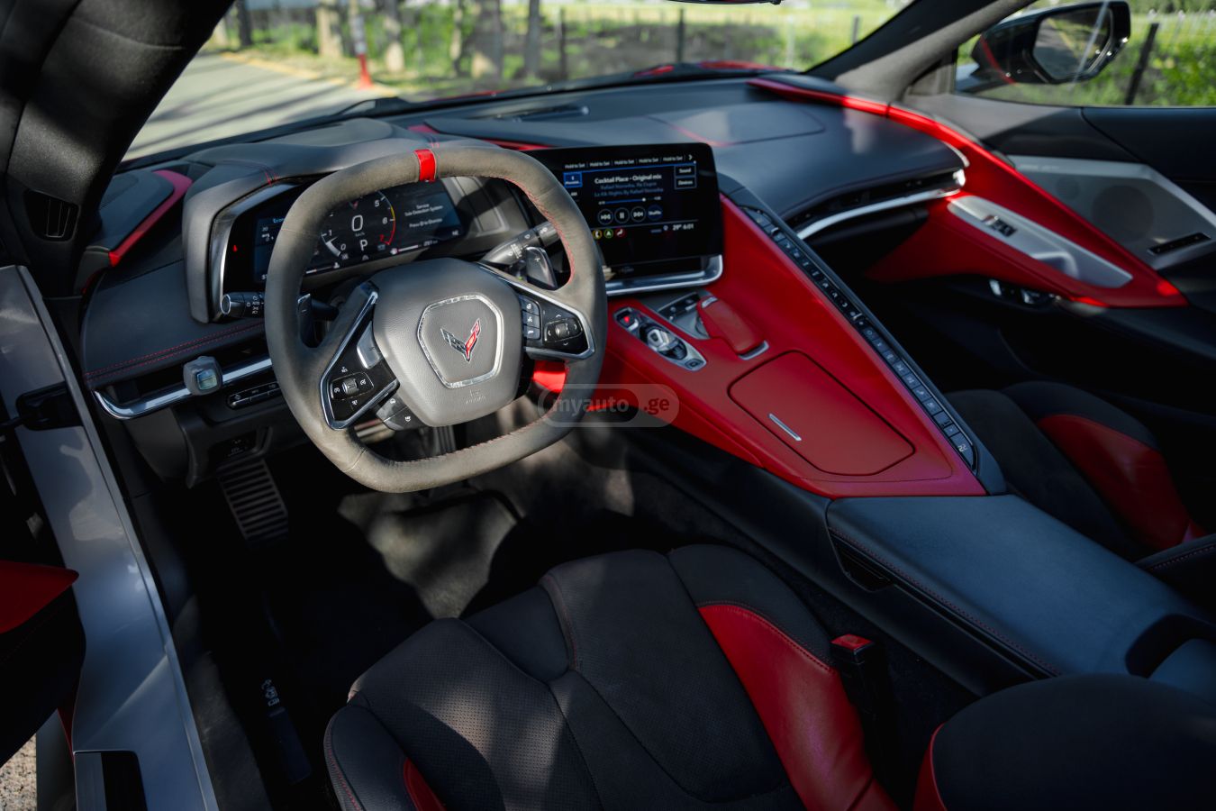 Chevrolet Corvette - фото 7