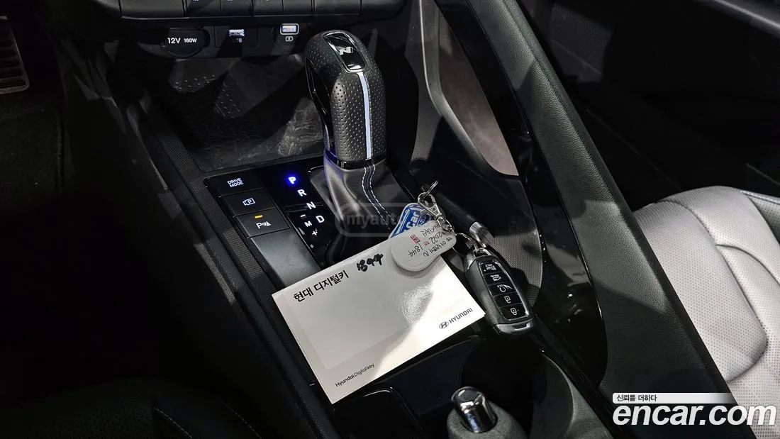 Hyundai Elantra - фото 9