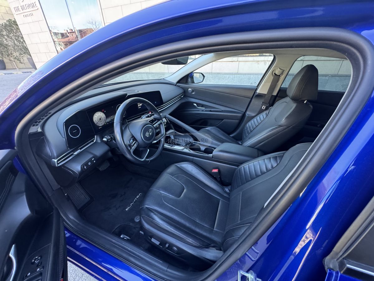 Hyundai Elantra - фото 5