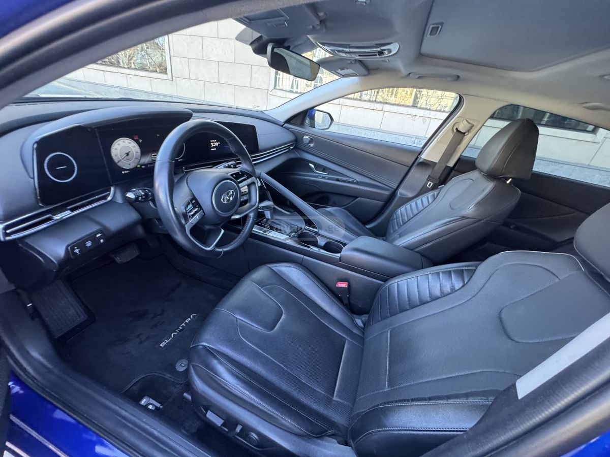 Hyundai Elantra - фото 6