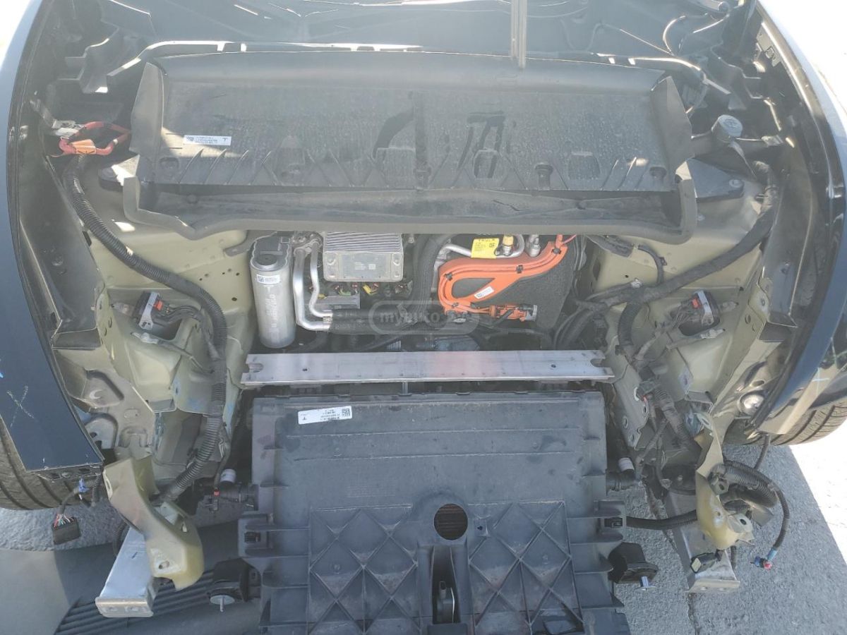 Tesla PERFORMANCE — миниатюра 11