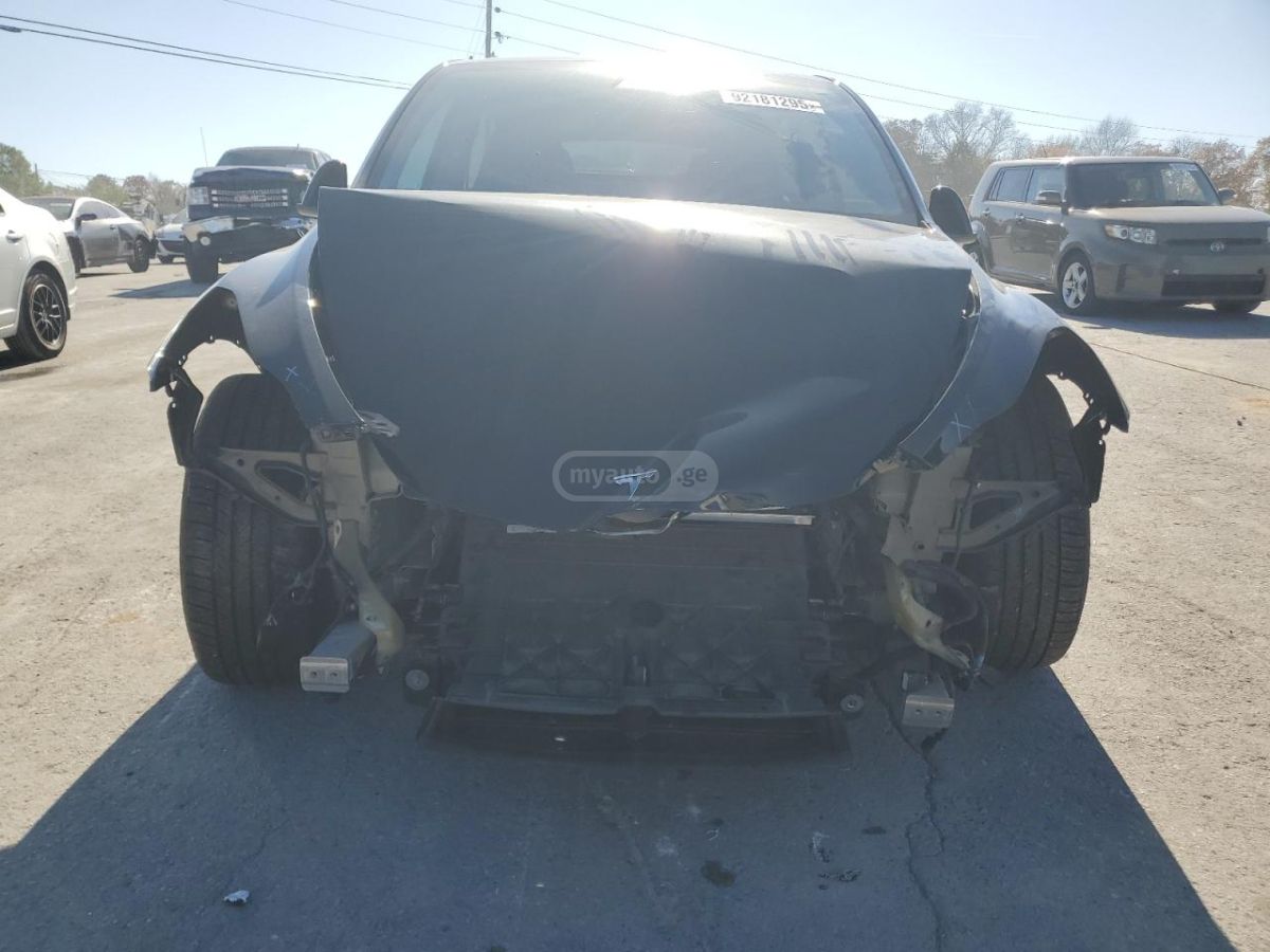 Tesla PERFORMANCE — миниатюра 5