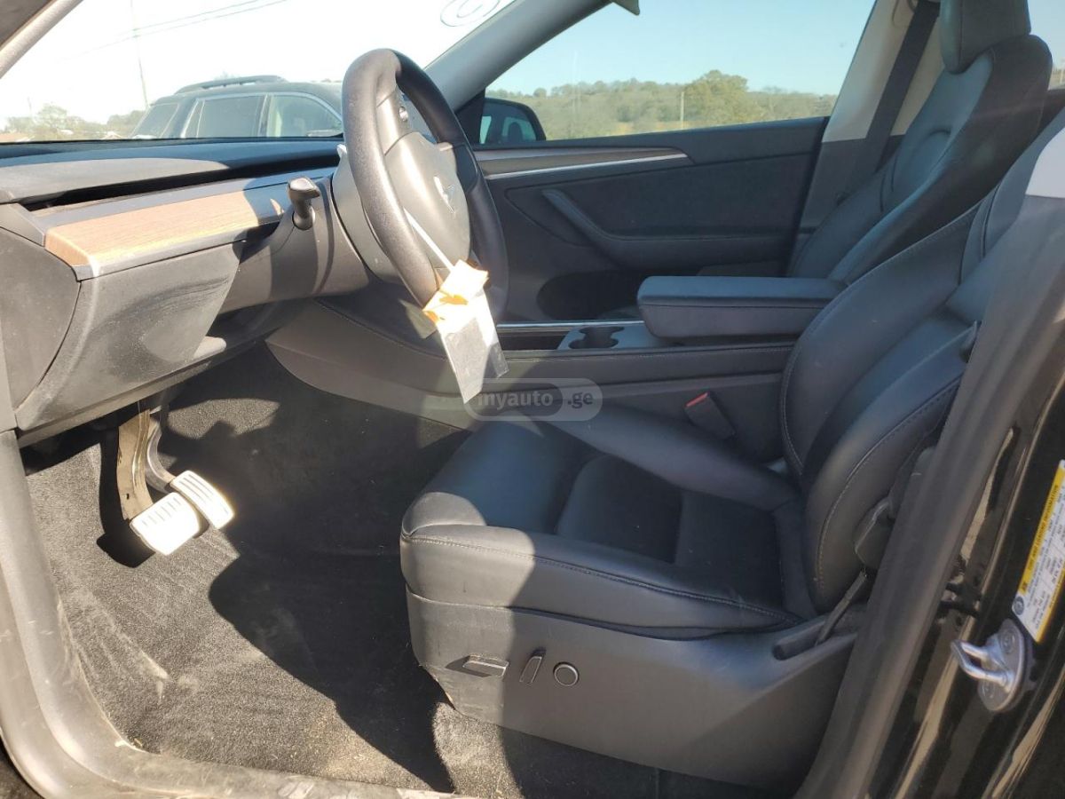 Tesla PERFORMANCE — миниатюра 8