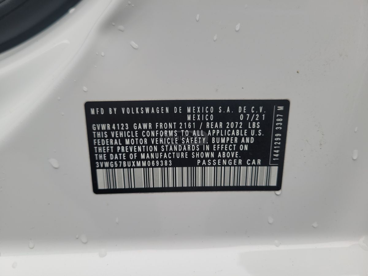 Volkswagen Jetta - фото 14