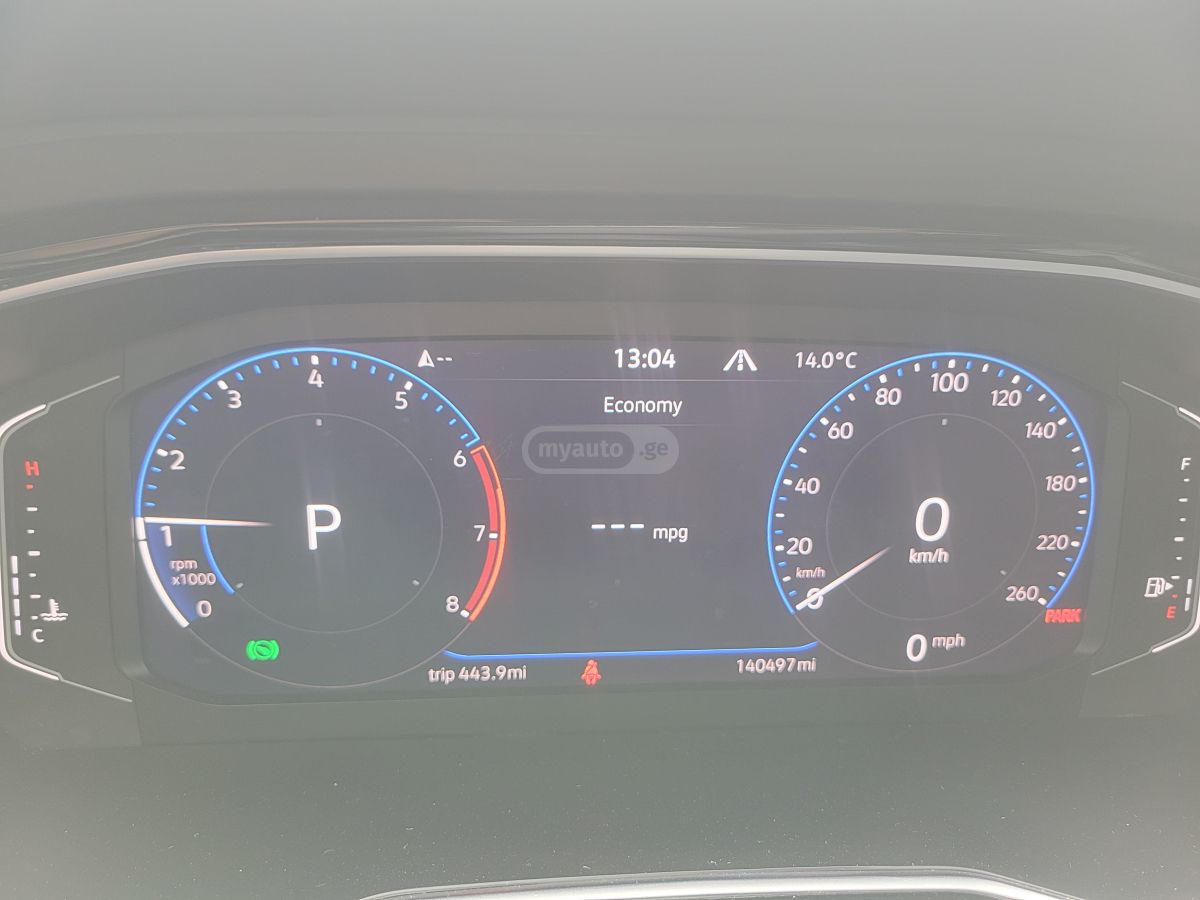 Volkswagen Jetta - фото 15