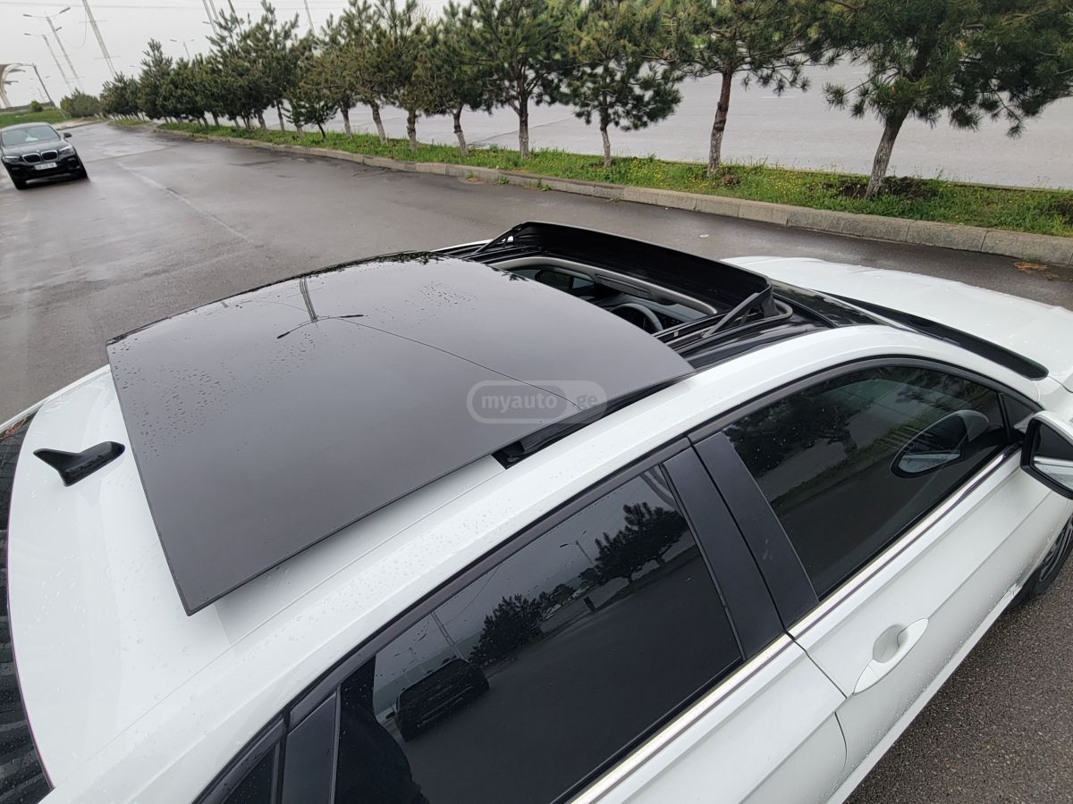 Volkswagen Jetta - фото 9