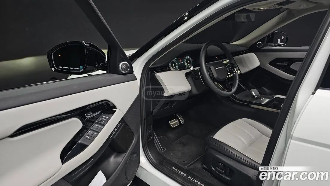 Land Rover Range Rover Evoque 2024 — миниатюра 11