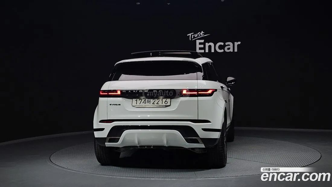 Land Rover Range Rover Evoque 2024 — миниатюра 4