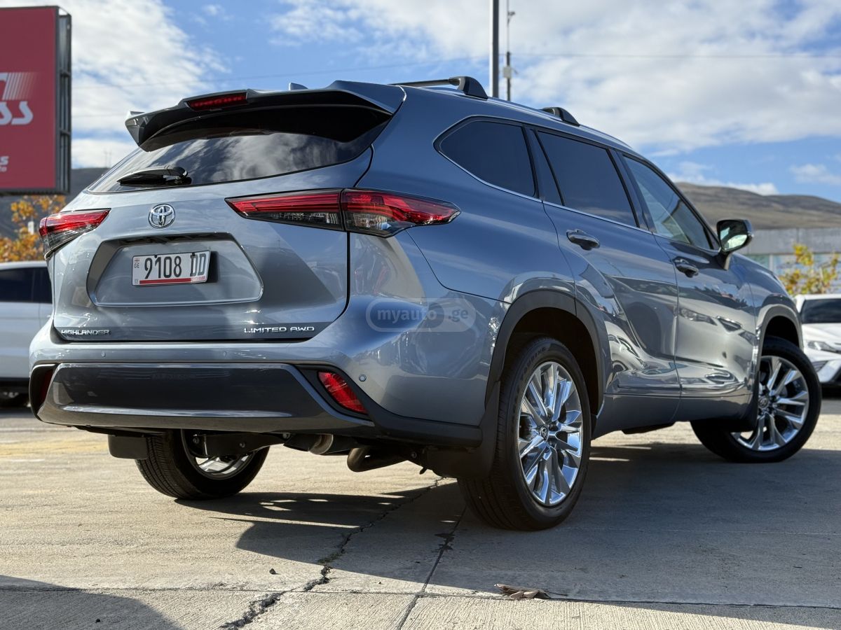 Toyota Highlander - фото 4