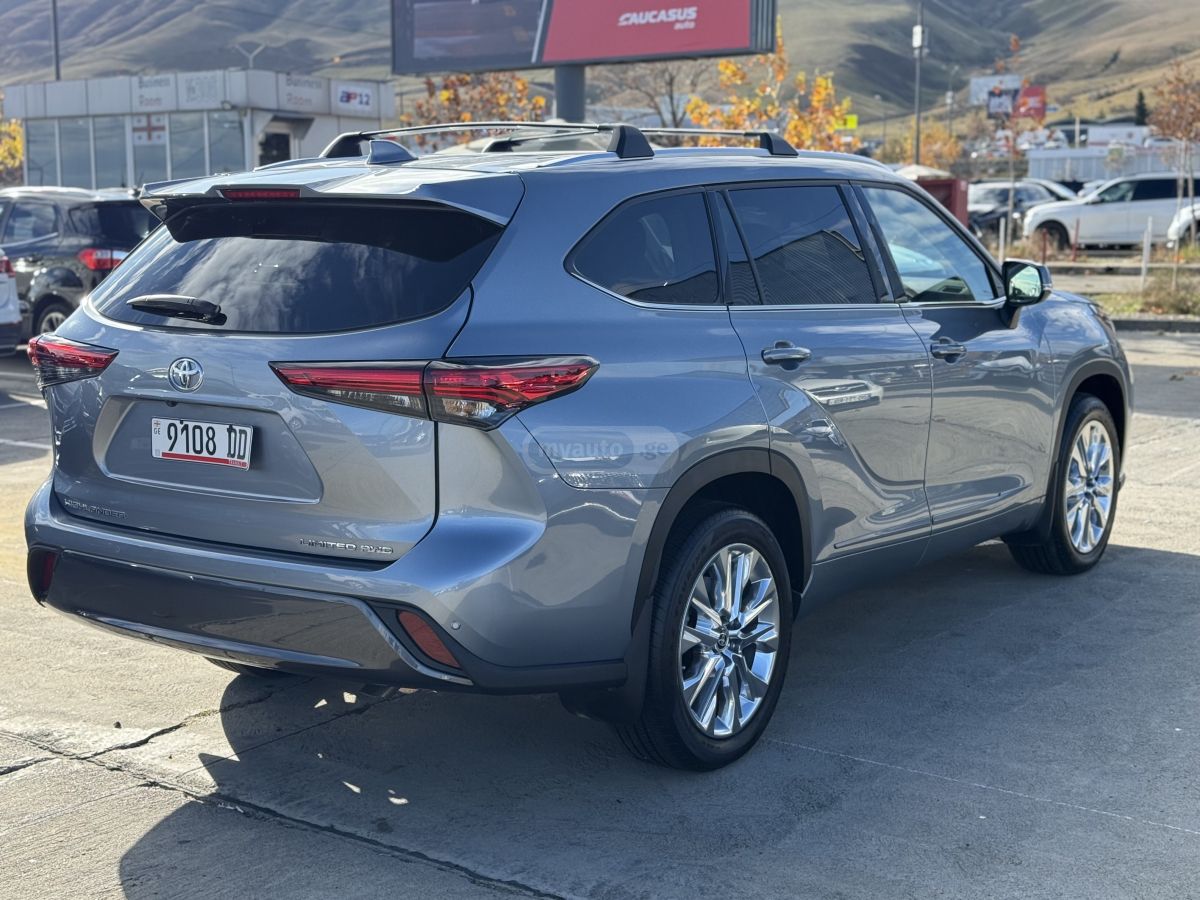 Toyota Highlander - фото 8