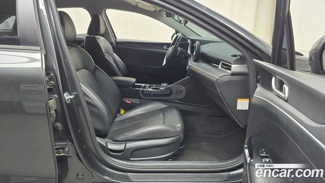 Kia Optima - фото 11