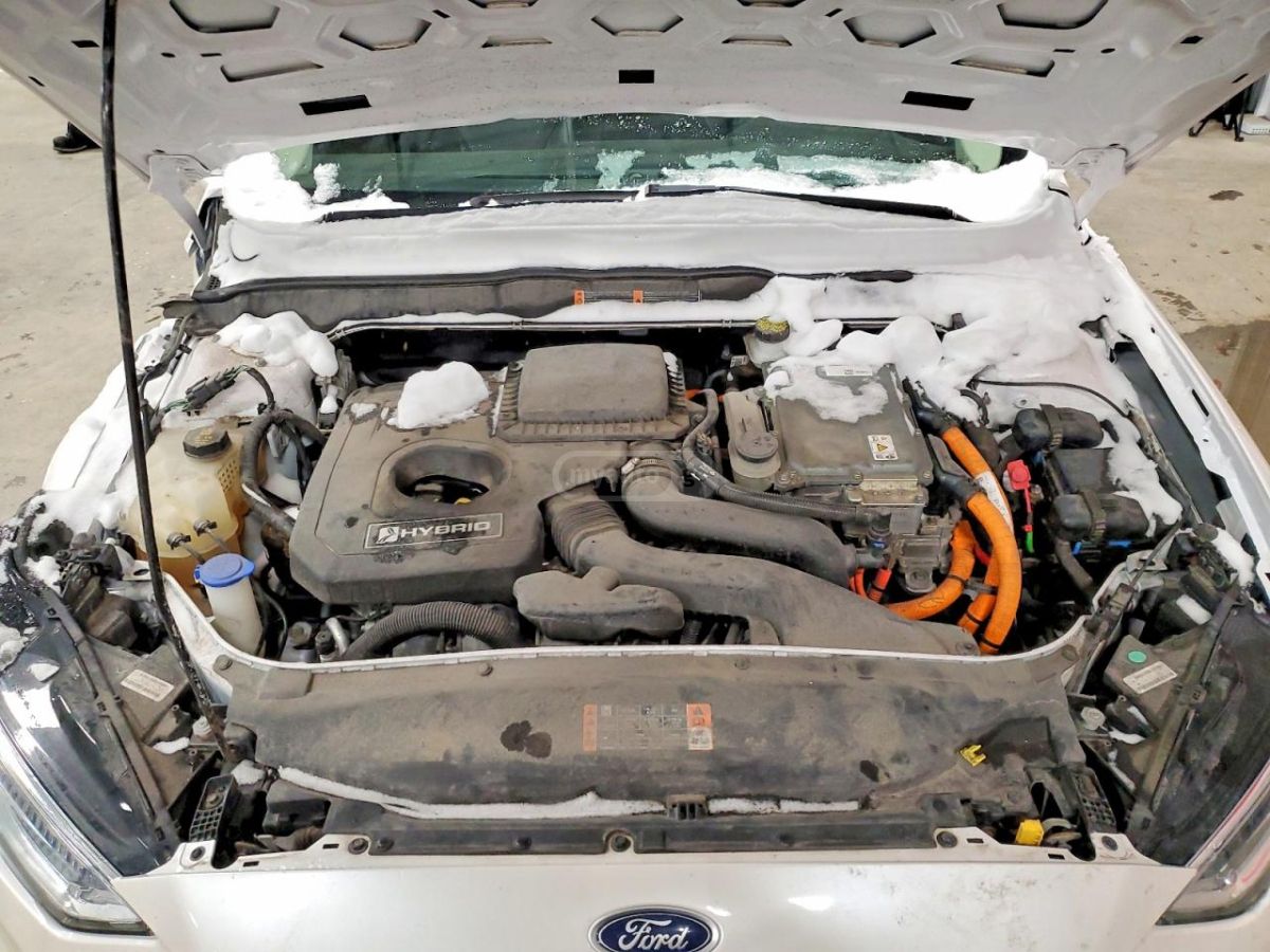 Ford Fusion - фото 11