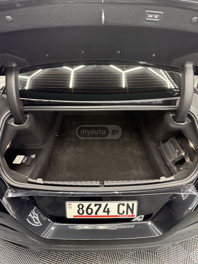 BMW  — миниатюра 10