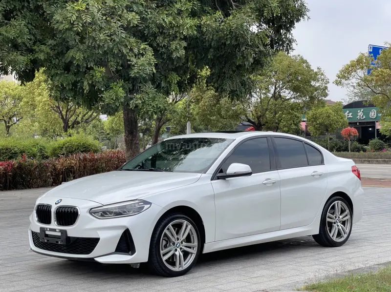 BMW 135 2020 — миниатюра 1