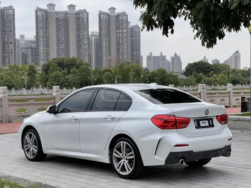 BMW 135 2020 — миниатюра 4