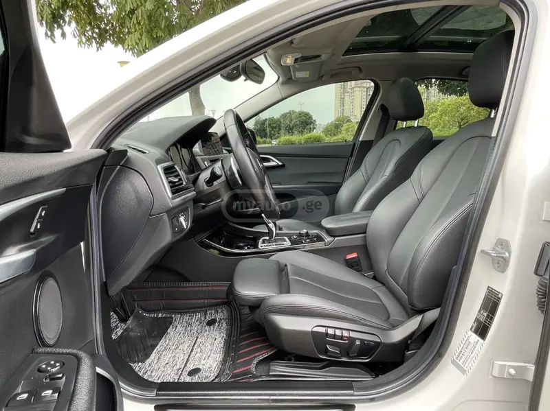 BMW 135 2020 — миниатюра 8