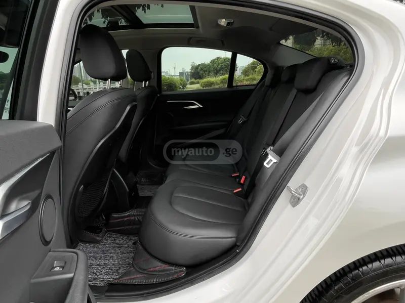 BMW 135 2020 — миниатюра 9