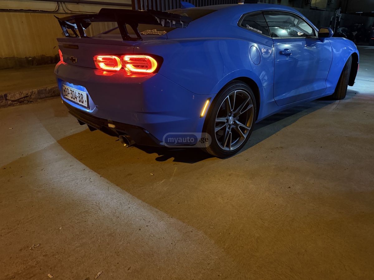 Chevrolet Camaro - фото 1