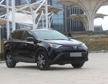 Сдаётся в аренду Toyota RAV 4