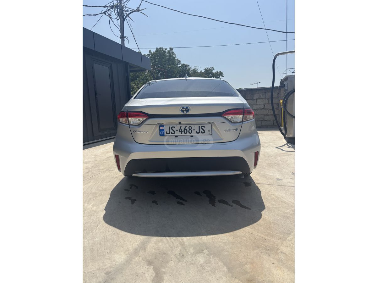 Toyota Corolla - фото 3