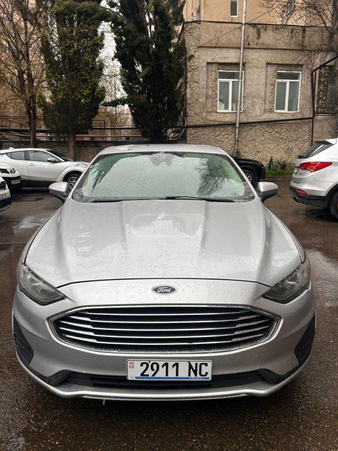 Ford Fusion - фото 8