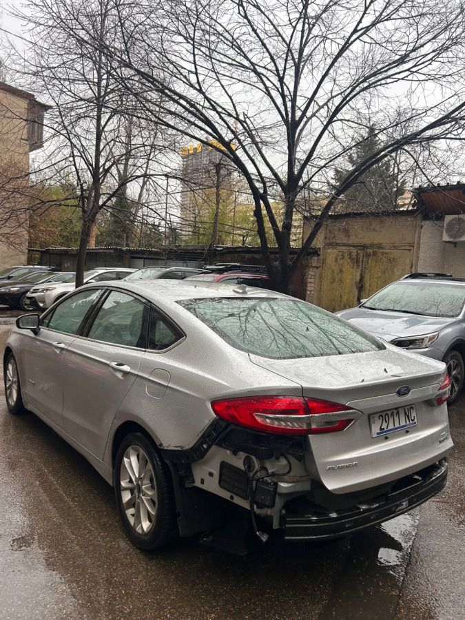 Ford Fusion - фото 9