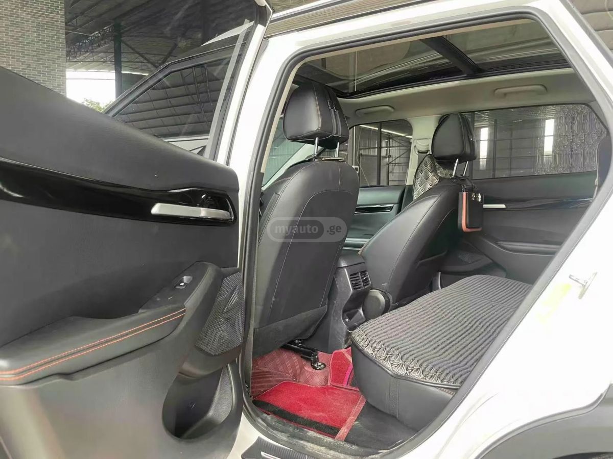 Kia Seltos 2023 — миниатюра 4